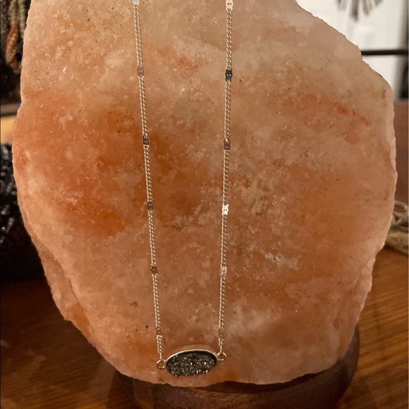 ✨2/$10 lc Lauren Conrad Druzy Necklace - Picture 5 of 5